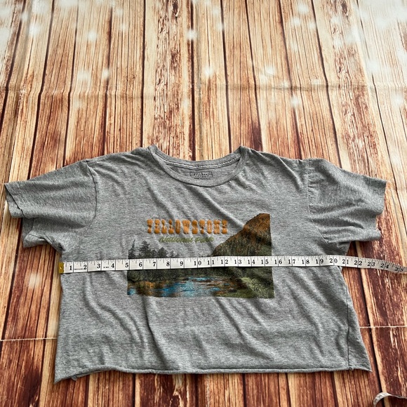 Miken Flow Women’s Short Sleeve Crew Neck Crop Top Gray Size Large - Picture 6 of 8